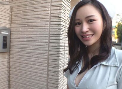 Nữ y tá ngực bự thỏa mãn nhu cầu sinh lý cho bệnh nhân tại nhà